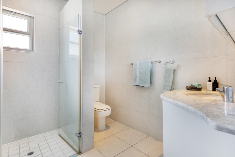 To Let 5 Bedroom Property for Rent in Camps Bay Western Cape